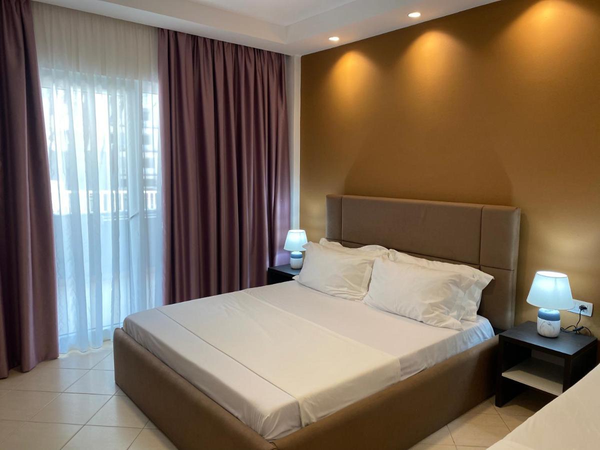 Atrium Deluxe Resort Golem  Buitenkant foto