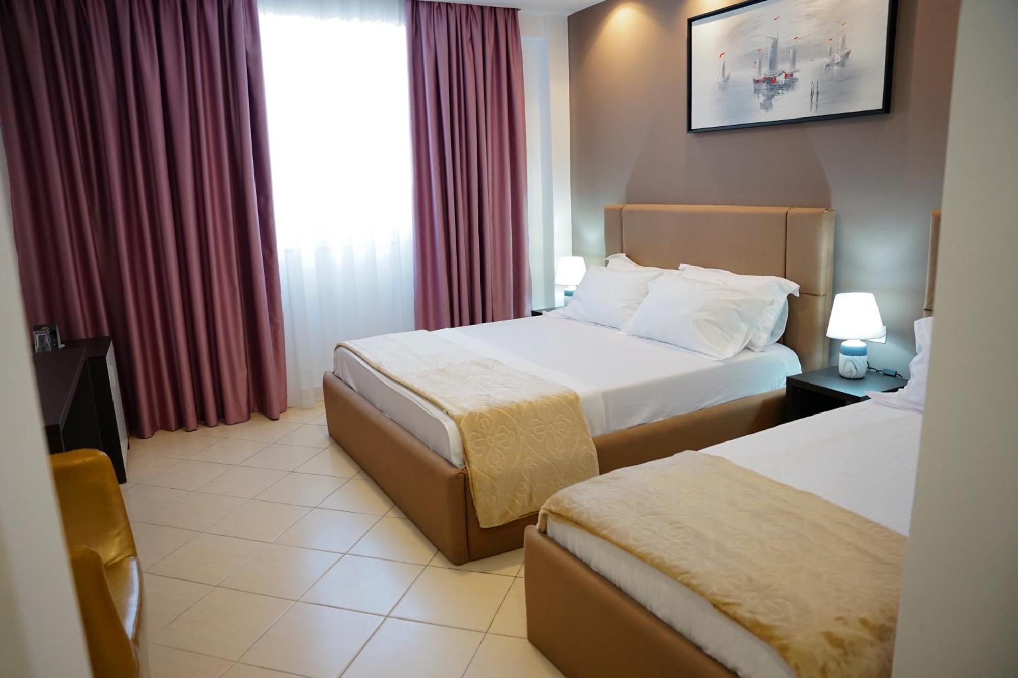 Atrium Deluxe Resort Golem  Buitenkant foto