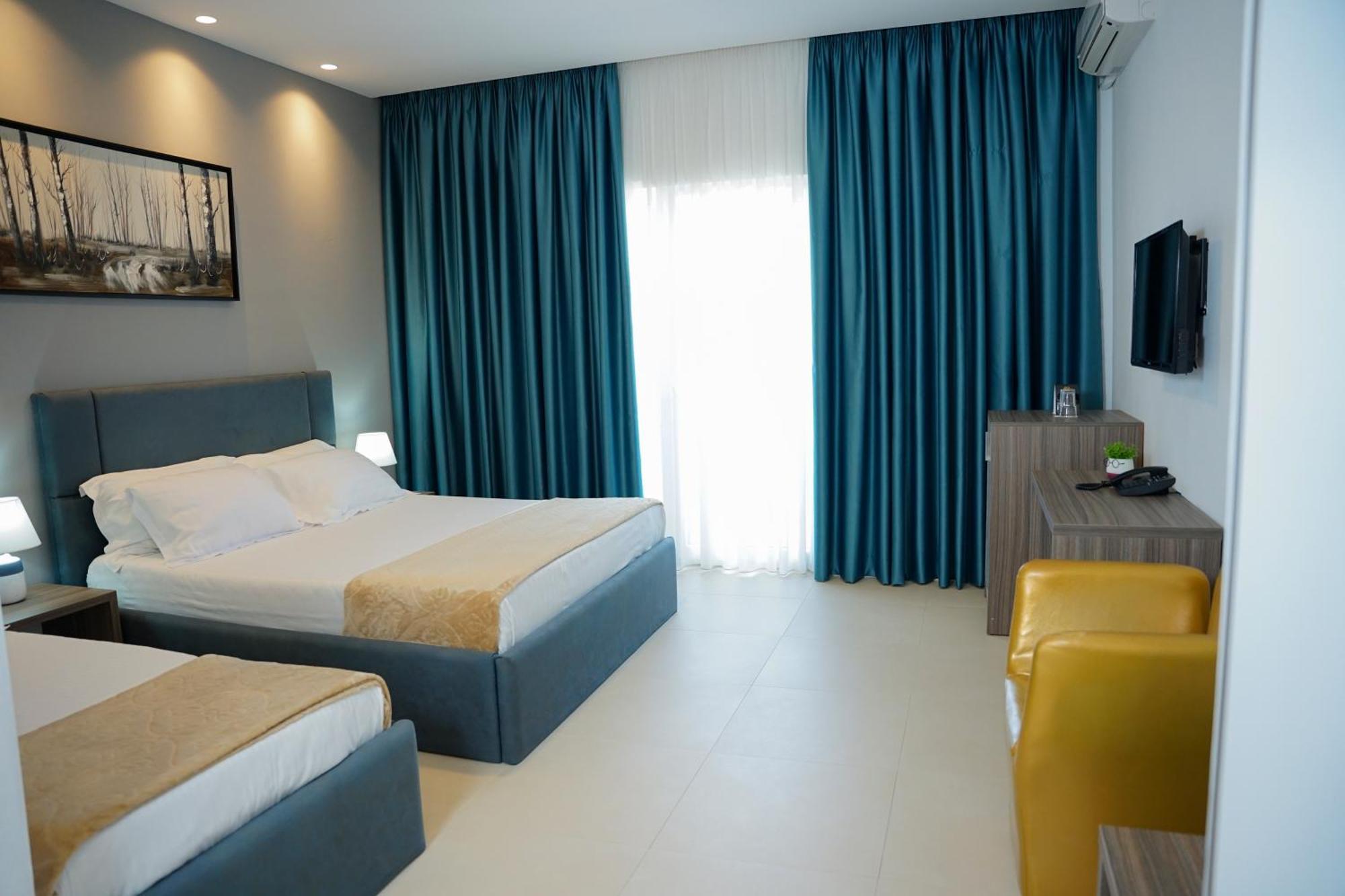 Atrium Deluxe Resort Golem  Buitenkant foto